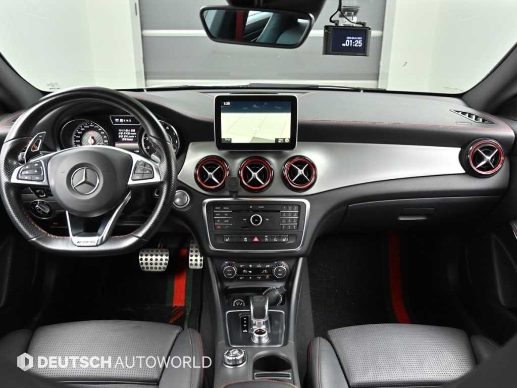 벤츠 CLA 클래스 CLA클래스 CLA 45 AMG 4MATIC 이미지 7