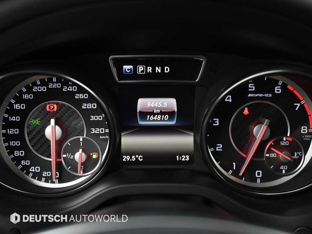 벤츠 CLA 클래스 CLA클래스 CLA 45 AMG 4MATIC 이미지 8