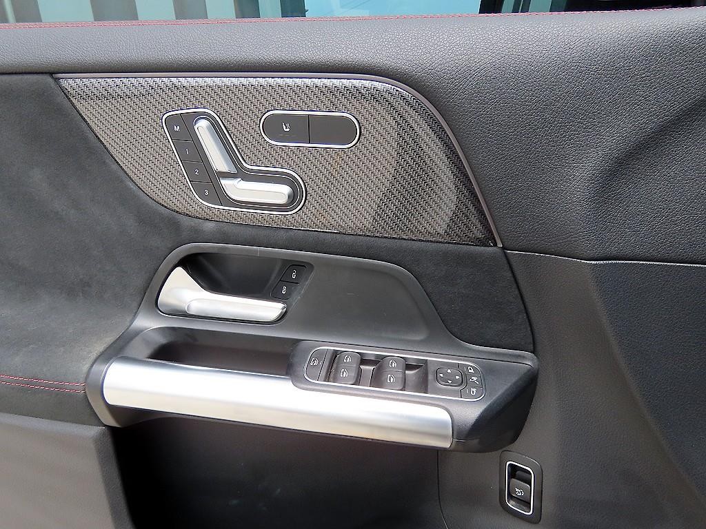 벤츠 GLA 클래스 GLA클래스 H247 GLA250 4MATIC 이미지 11