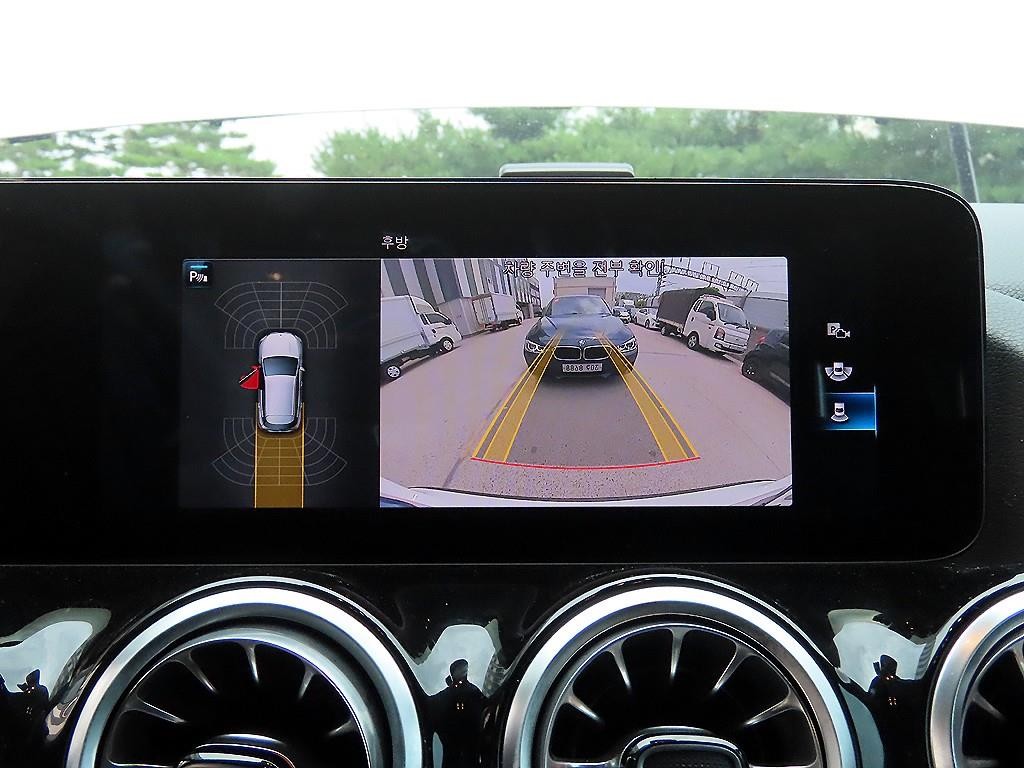 벤츠 GLA 클래스 GLA클래스 H247 GLA250 4MATIC 이미지 14