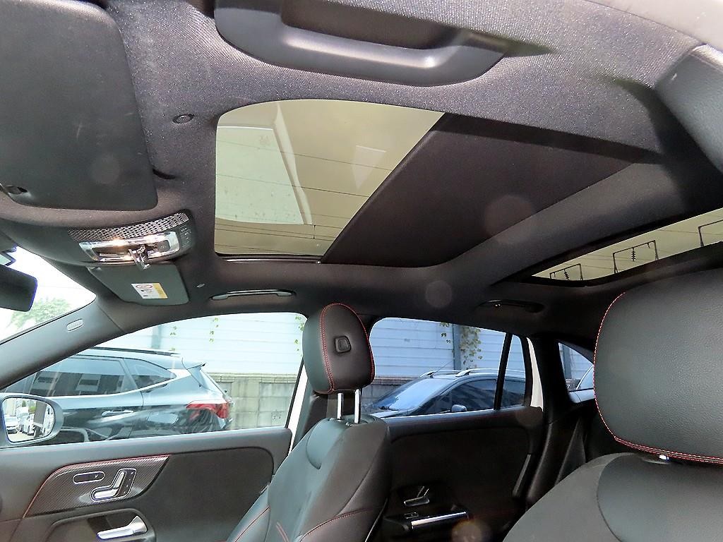 벤츠 GLA 클래스 GLA클래스 H247 GLA250 4MATIC 이미지 16