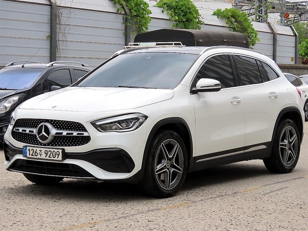 벤츠 GLA 클래스 GLA클래스 H247 GLA250 4MATIC 이미지 2