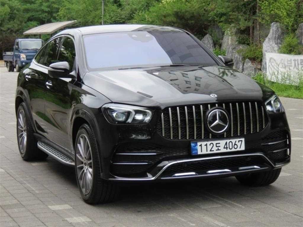 벤츠 GLE 클래스 GLE 클래스 W167 GLE 400d 4MATIC 쿠페 이미지 2