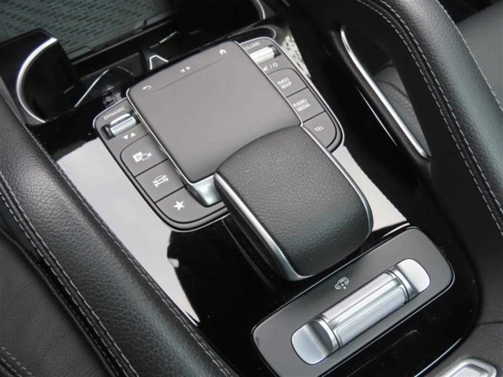 벤츠 GLE 클래스 GLE 클래스 W167 GLE 400d 4MATIC 쿠페 이미지 6