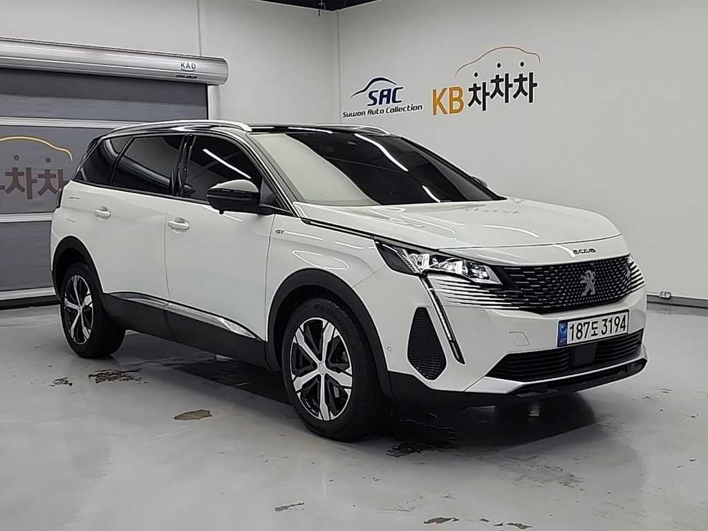 푸조 5008 5008 2세대 1.2 Pure Tech 알뤼르 이미지 4