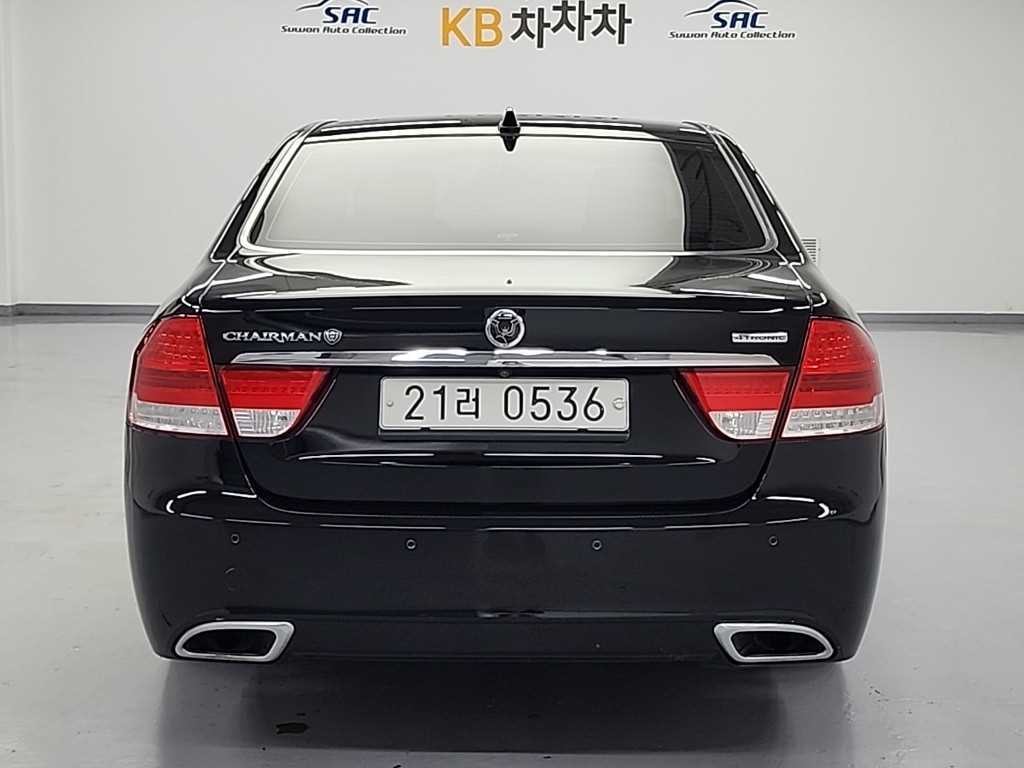 KG모빌리티(쌍용) 체어맨 뉴체어맨W 가솔린 4WD CW600 4TRONIC 프레스티지 이미지 3