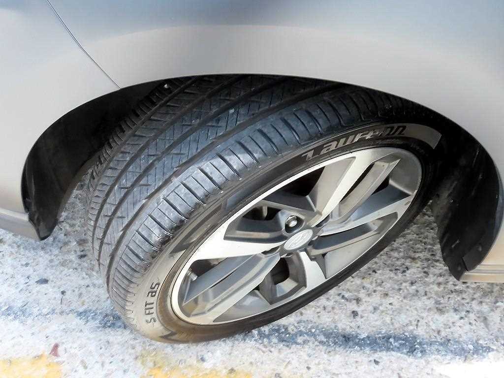 현대 코나 디젤 1.6 2WD 프리미엄 이미지 18