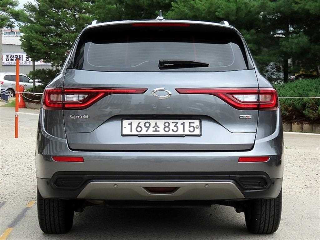 르노코리아(삼성) QM6 더뉴QM6 가솔린 2.0 GDe RE 2WD 이미지 4