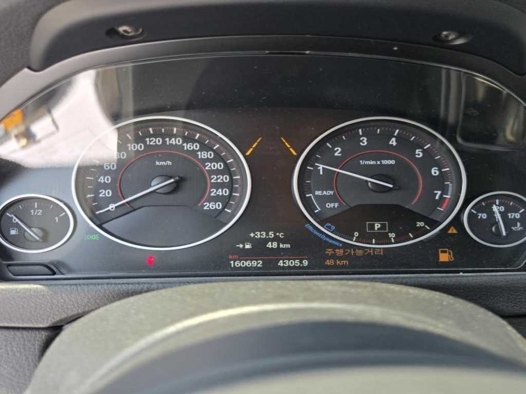 BMW 3시리즈 3시리즈 (F30) 330i M 스포츠 이미지 4