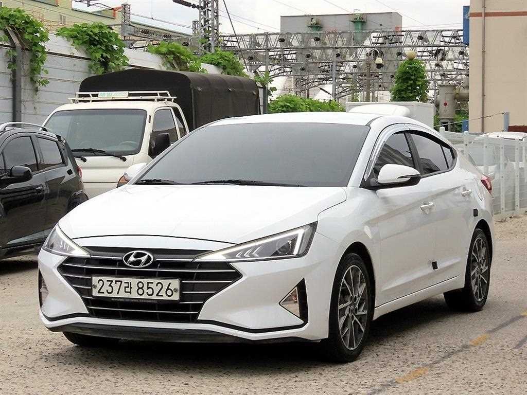 현대 아반떼 더 뉴 아반떼 AD 1.6 스마트 초이스 이미지 2