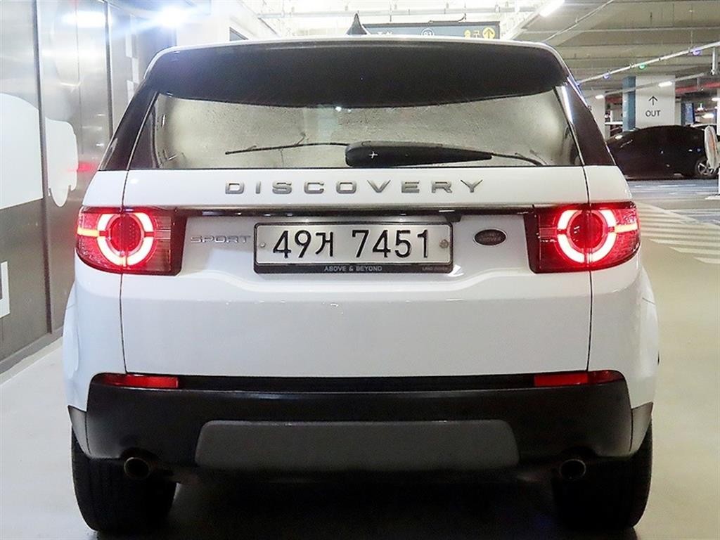 랜드로버 디스커버리 스포츠 2.0 TD4 SE 이미지 5