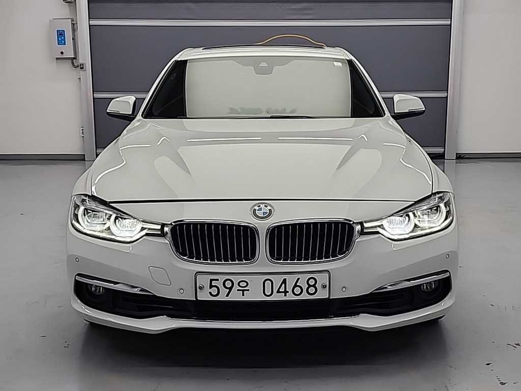 BMW 3시리즈 3시리즈 (F30) 320i 럭셔리 이미지 1