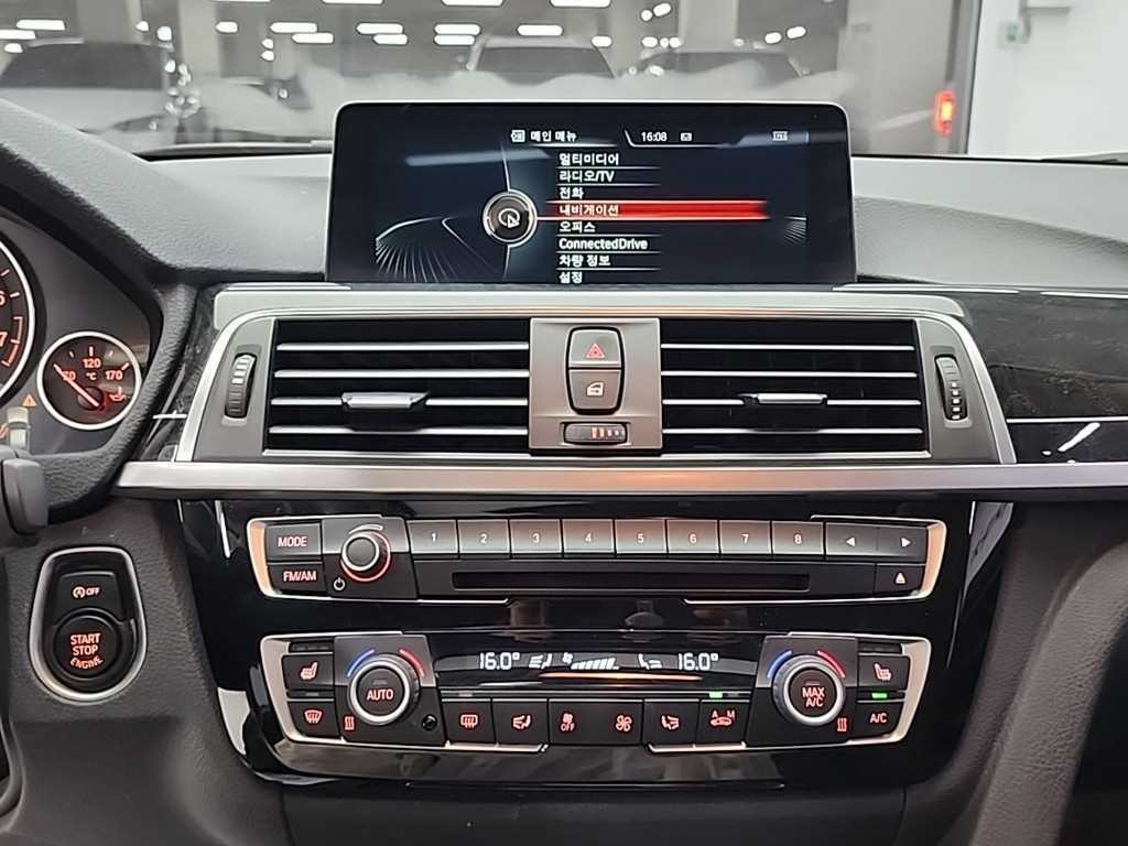 BMW 3시리즈 3시리즈 (F30) 320i 럭셔리 이미지 10