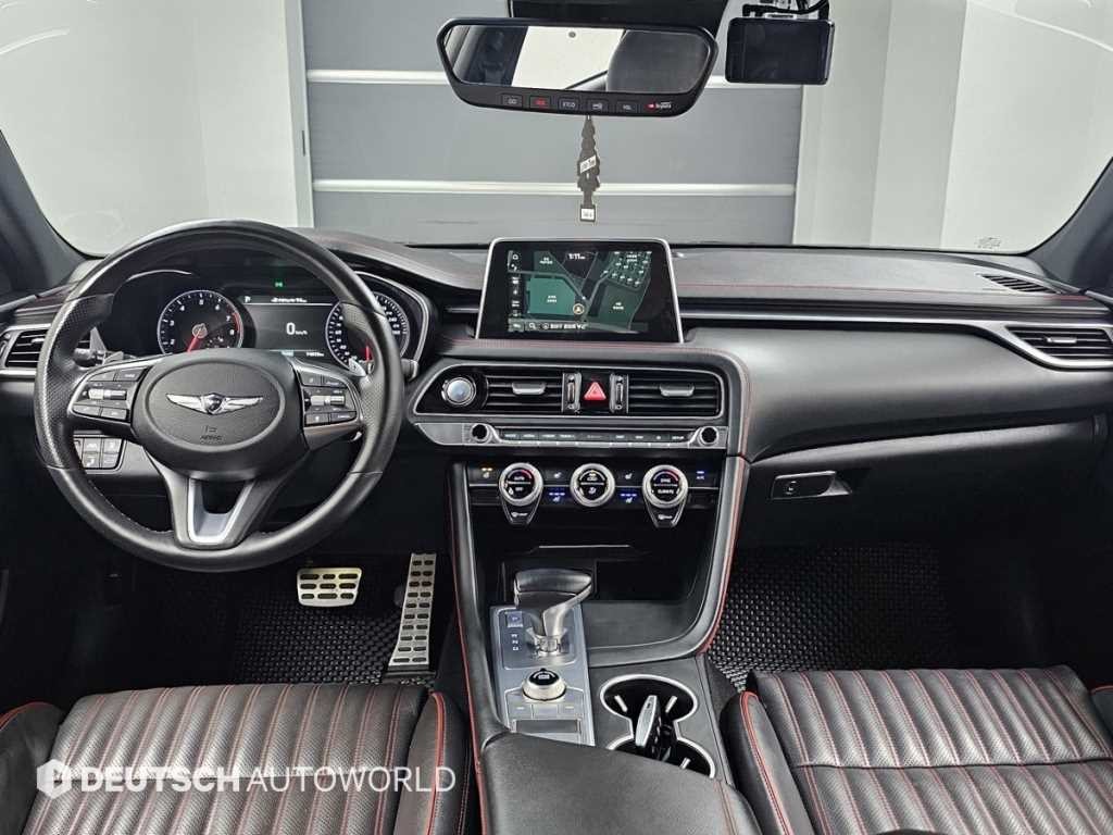 제네시스 G70 2.0T AWD 스포츠 패키지 이미지 7