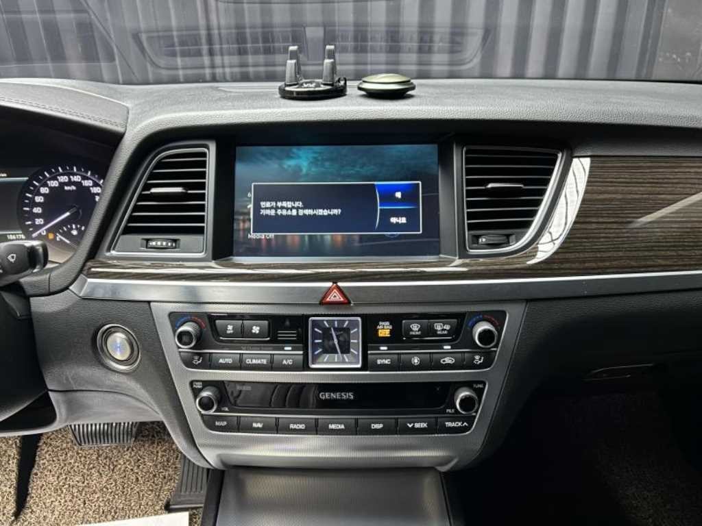 제네시스 G80 3.3 GDI AWD 프레스티지 이미지 11
