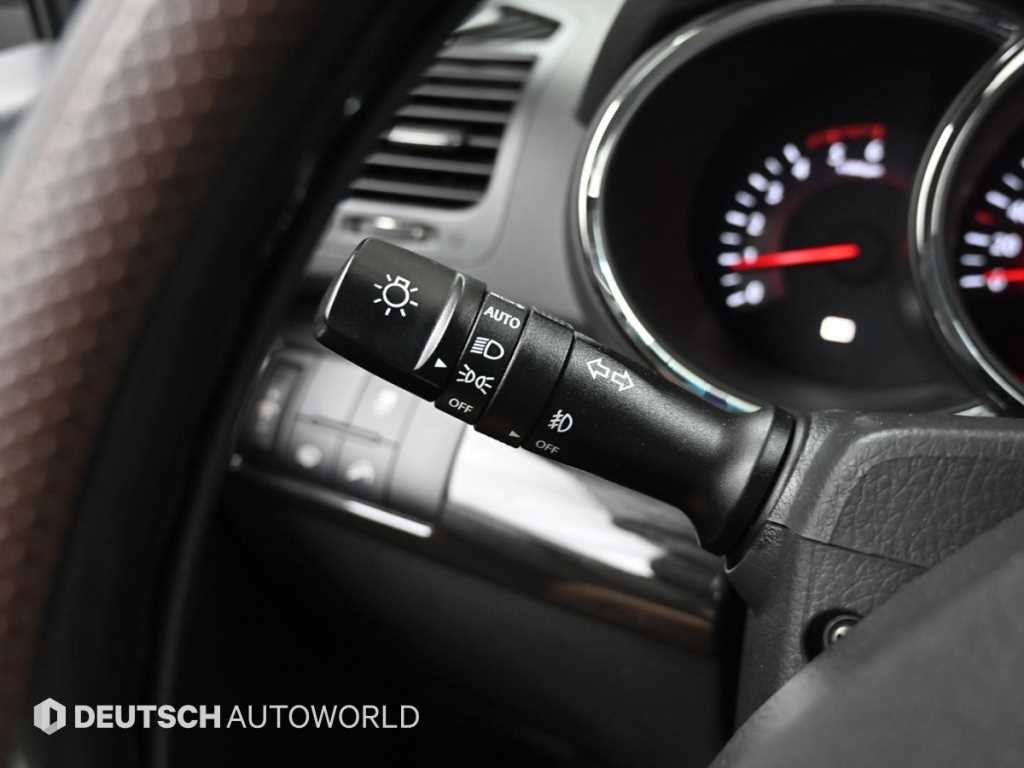 기아 쏘렌토 쏘렌토 R 디젤 2WD 2.2 TLX 최고급형 이미지 17