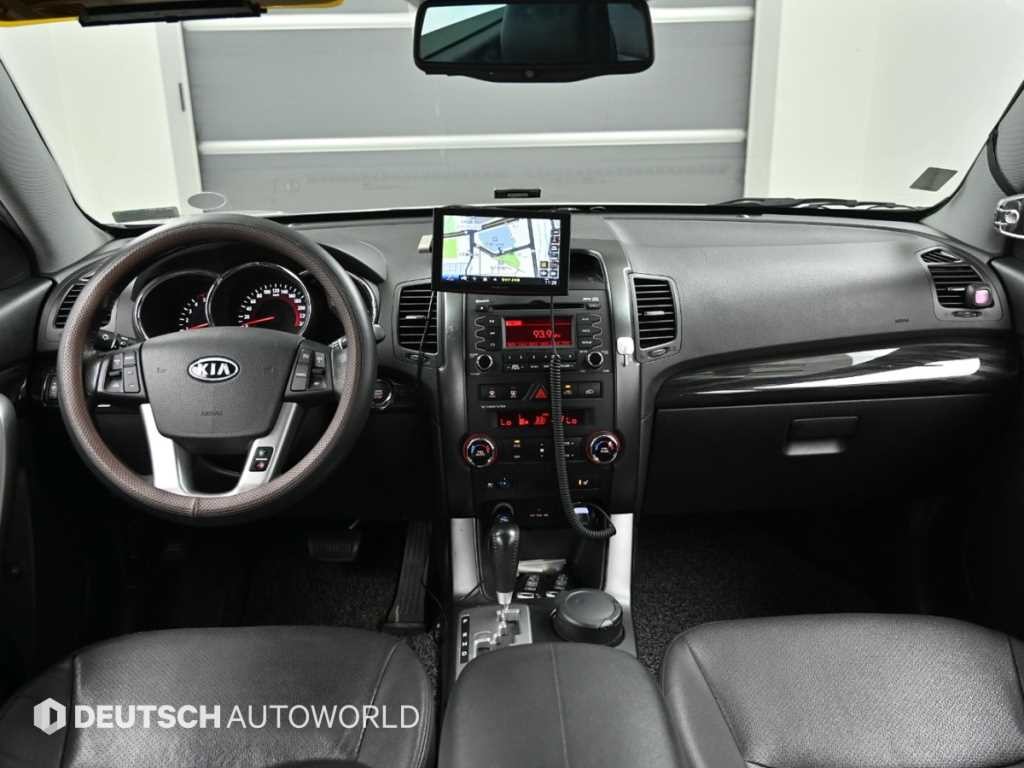 기아 쏘렌토 쏘렌토 R 디젤 2WD 2.2 TLX 최고급형 이미지 7