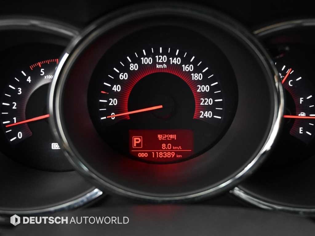 기아 쏘렌토 쏘렌토 R 디젤 2WD 2.2 TLX 최고급형 이미지 8