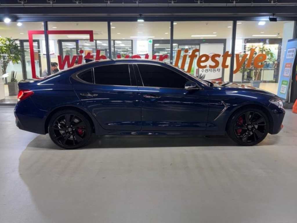 제네시스 G70 3.3T 스포츠 AWD 슈프림 이미지 3