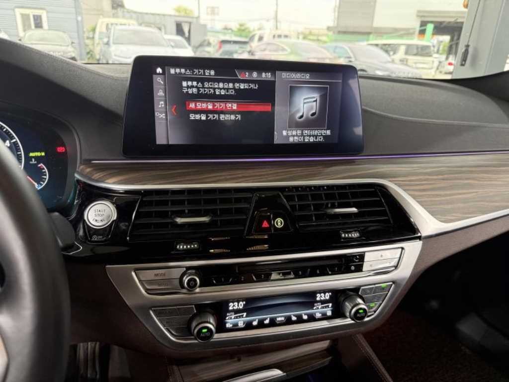 BMW 5시리즈 5시리즈 (G30) 520d M 스포츠 플러스 이미지 10