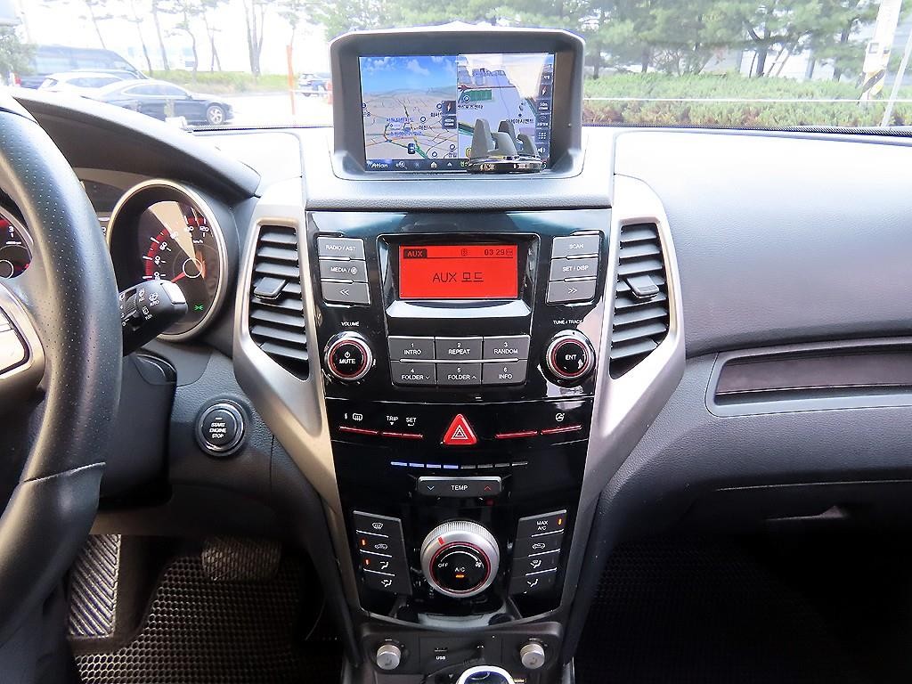 KG모빌리티(쌍용) 티볼리 디젤 2WD 1.6 VX 이미지 13