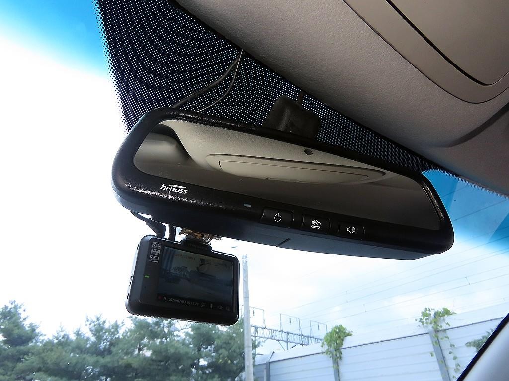 KG모빌리티(쌍용) 티볼리 디젤 2WD 1.6 VX 이미지 17