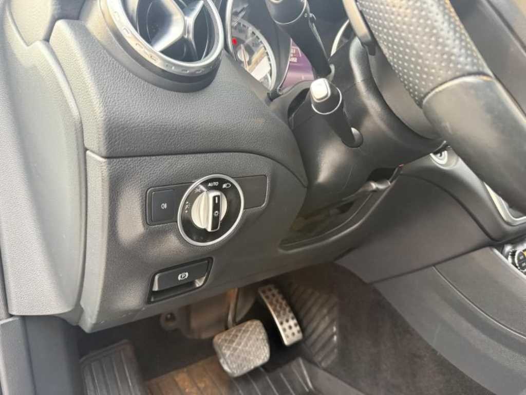 벤츠 GLA 클래스 GLA클래스 X156 GLA200 CDI 4MATIC 이미지 18