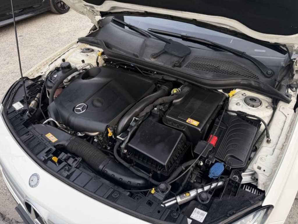 벤츠 GLA 클래스 GLA클래스 X156 GLA200 CDI 4MATIC 이미지 6