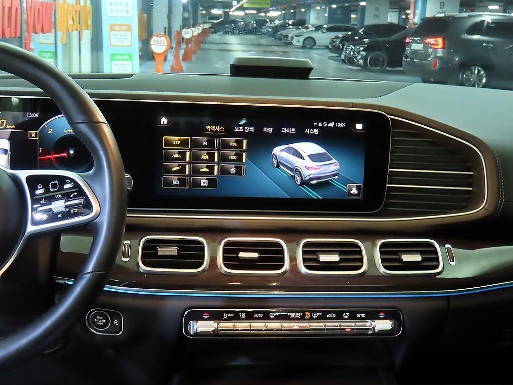 벤츠 GLE 클래스 GLE 클래스 W167 GLE 400d 4MATIC 쿠페 이미지 11