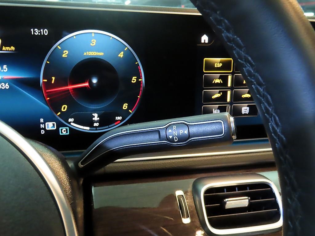 벤츠 GLE 클래스 GLE 클래스 W167 GLE 400d 4MATIC 쿠페 이미지 12
