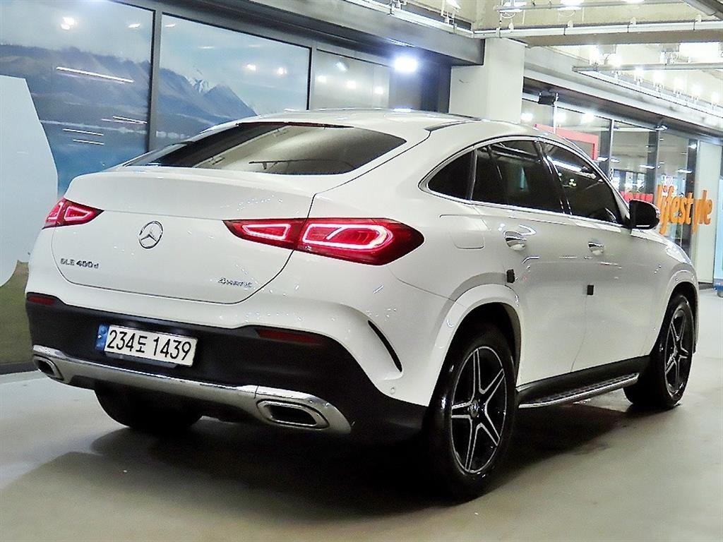 벤츠 GLE 클래스 GLE 클래스 W167 GLE 400d 4MATIC 쿠페 이미지 4