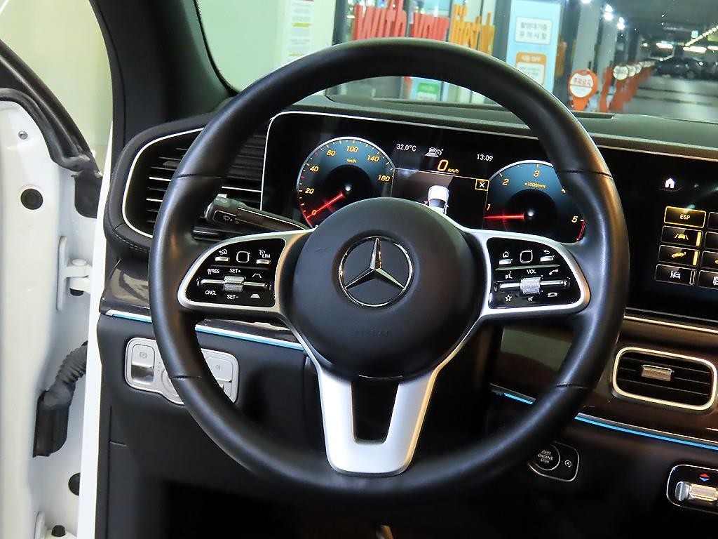 벤츠 GLE 클래스 GLE 클래스 W167 GLE 400d 4MATIC 쿠페 이미지 8