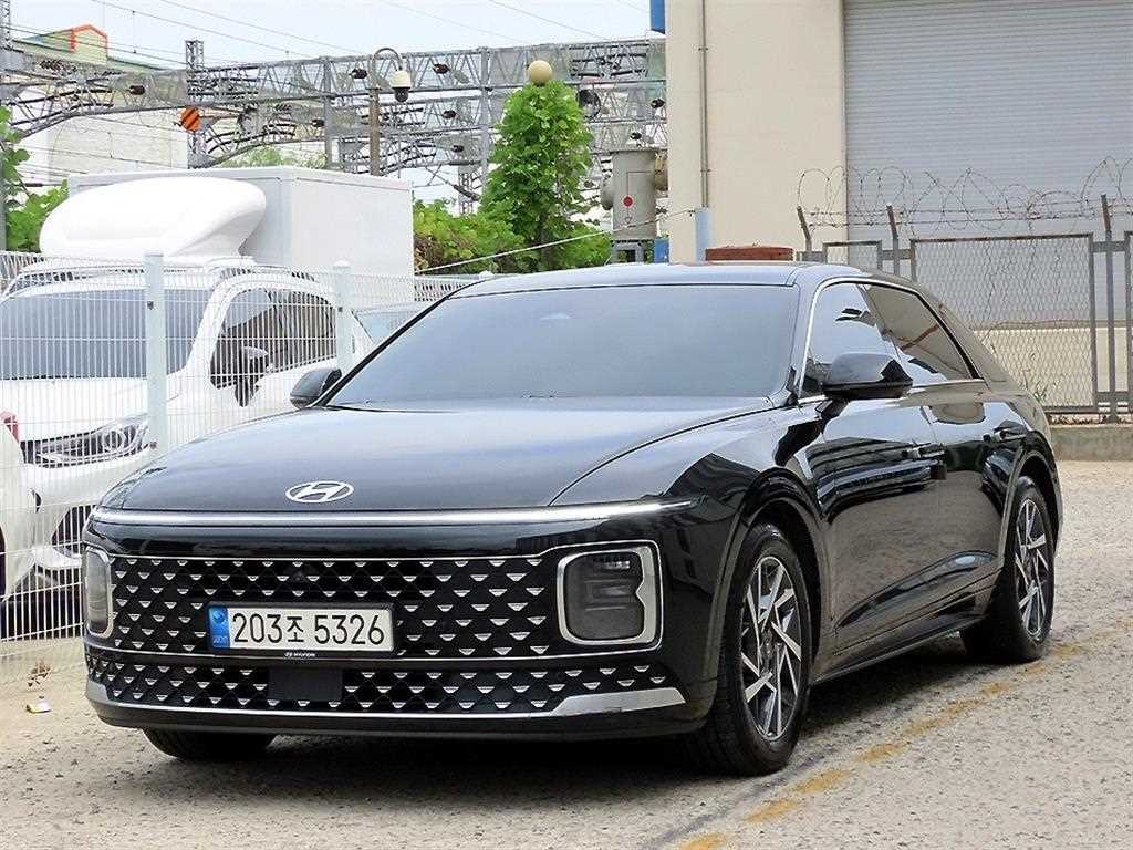 현대 그랜저 그랜저 (GN7) 가솔린 2.5 2WD 익스클루시브 이미지 2