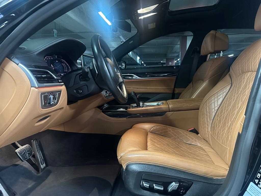 BMW 7시리즈 7시리즈 (G11) 740Li xDrive M SPORT 스포츠 이미지 10