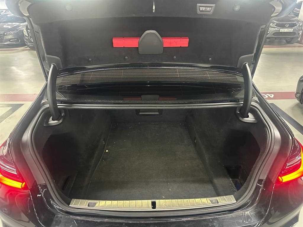 BMW 7시리즈 7시리즈 (G11) 740Li xDrive M SPORT 스포츠 이미지 17