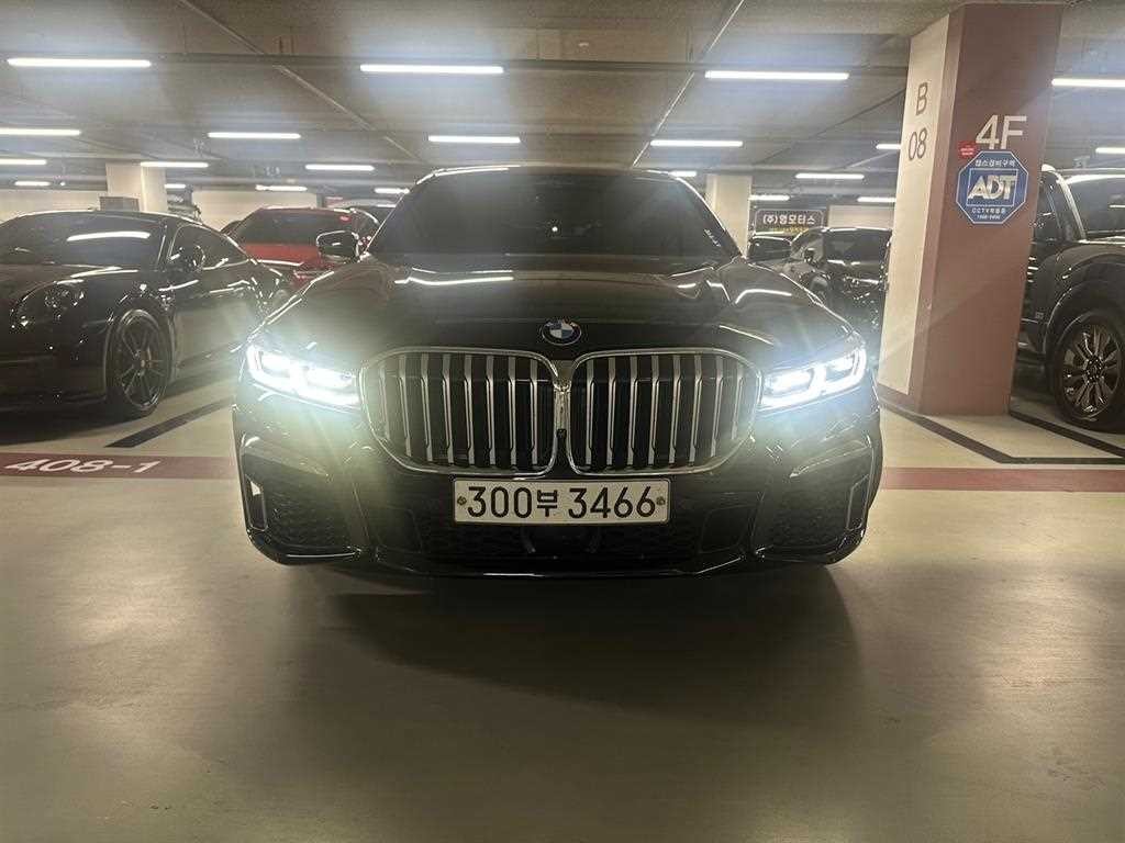 BMW 7시리즈 7시리즈 (G11) 740Li xDrive M SPORT 스포츠 이미지 3