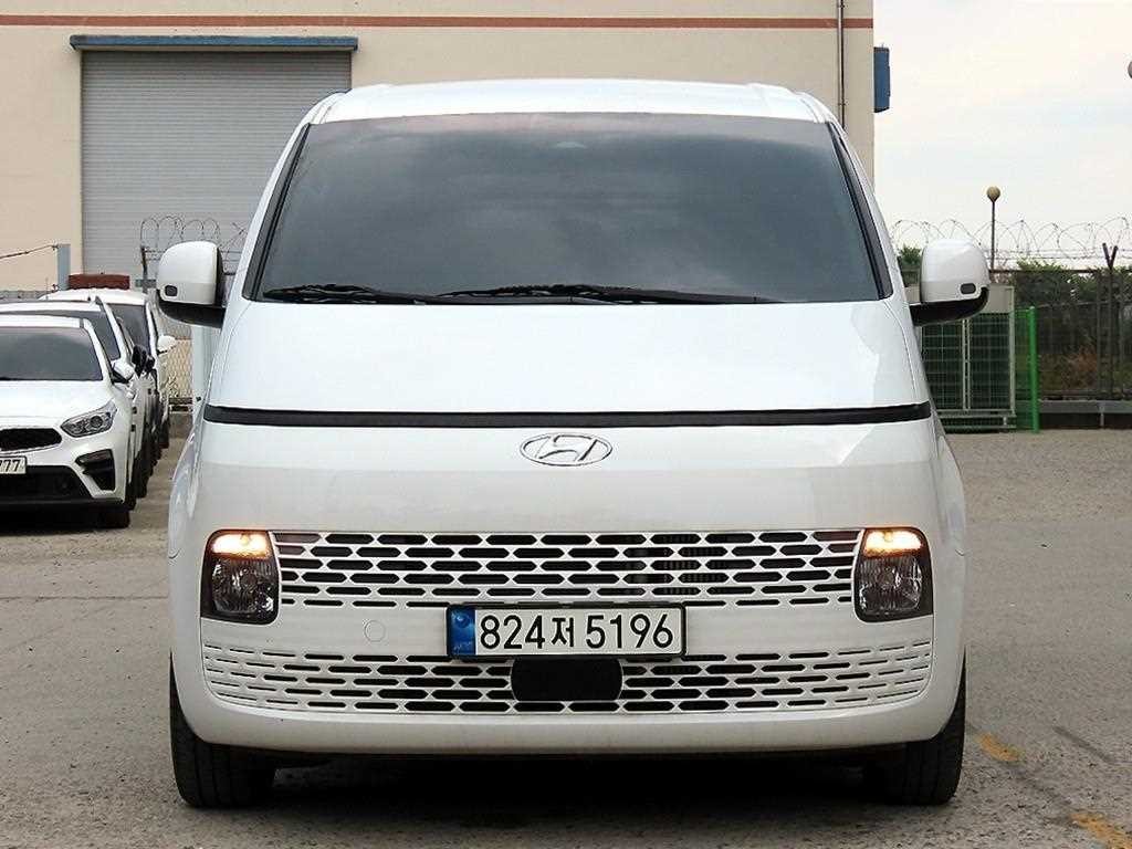 현대 스타리아 2WD 디젤 카고 모던 이미지 1