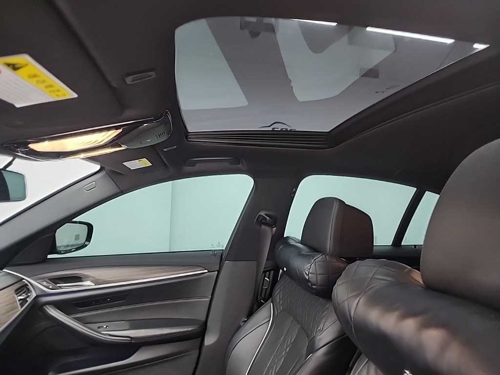 BMW 5시리즈 5시리즈 (G30) 530i xDrive M 스포츠 플러스 이미지 14