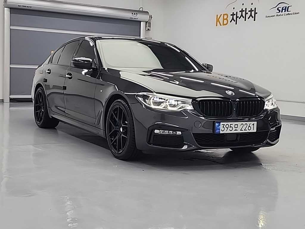 BMW 5시리즈 5시리즈 (G30) 530i xDrive M 스포츠 플러스 이미지 4