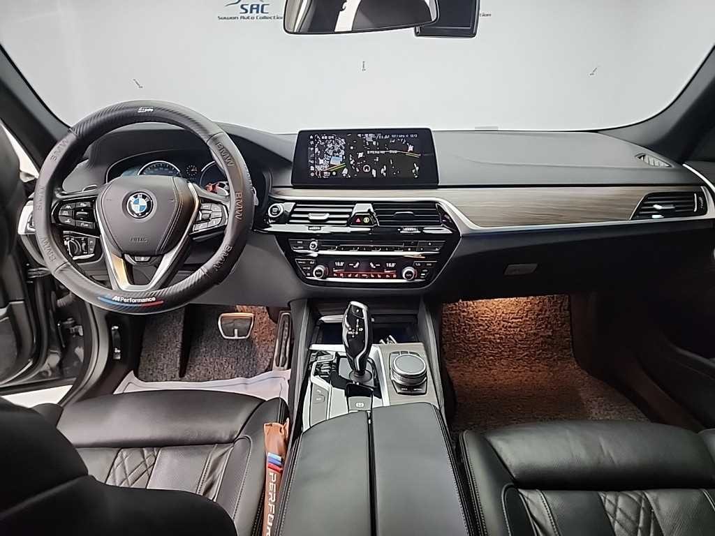 BMW 5시리즈 5시리즈 (G30) 530i xDrive M 스포츠 플러스 이미지 7