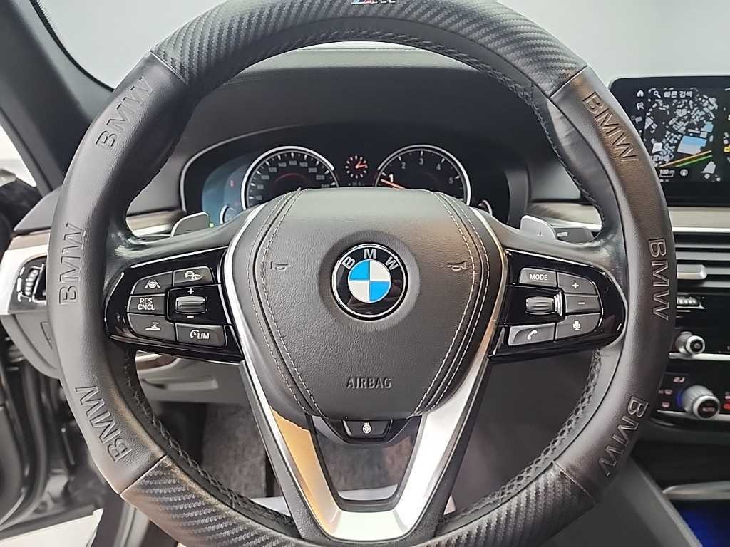 BMW 5시리즈 5시리즈 (G30) 530i xDrive M 스포츠 플러스 이미지 9