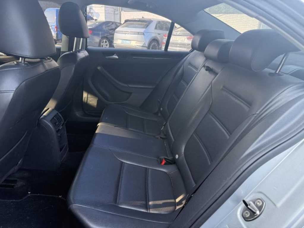 폭스바겐 제타 뉴 제타 2.0 TDI 이미지 11