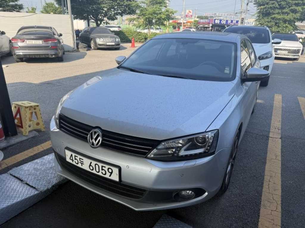 폭스바겐 제타 뉴 제타 2.0 TDI 이미지 2