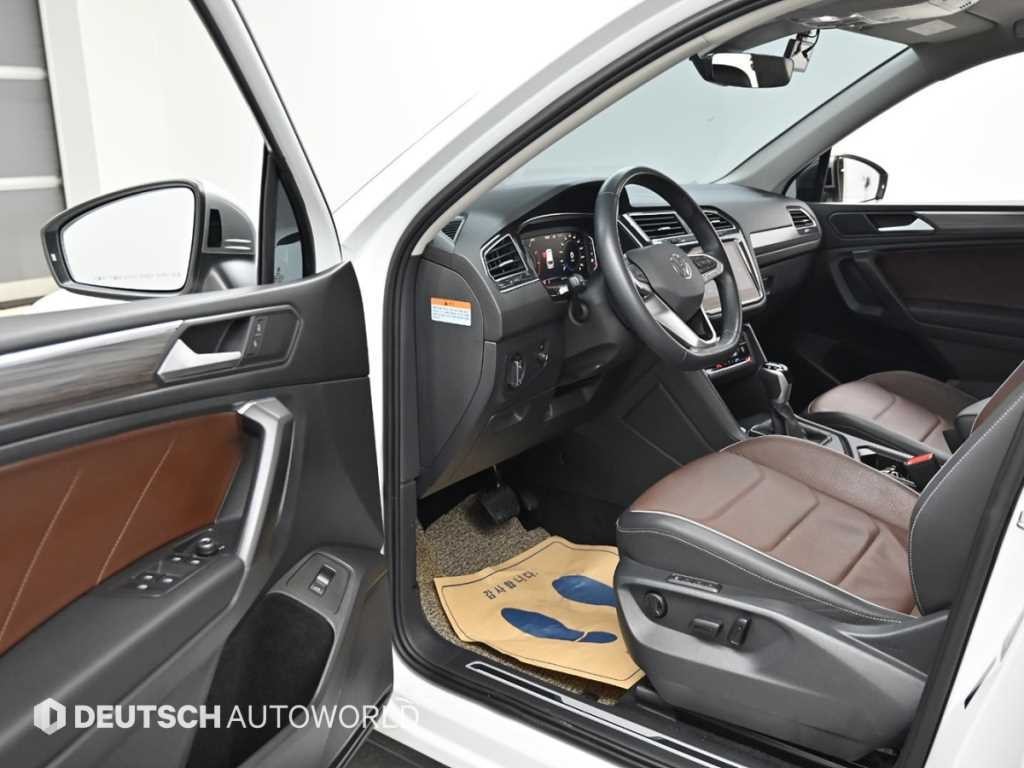 폭스바겐 티구안 티구안 올스페이스 2.0 TSI 프레스티지 이미지 11