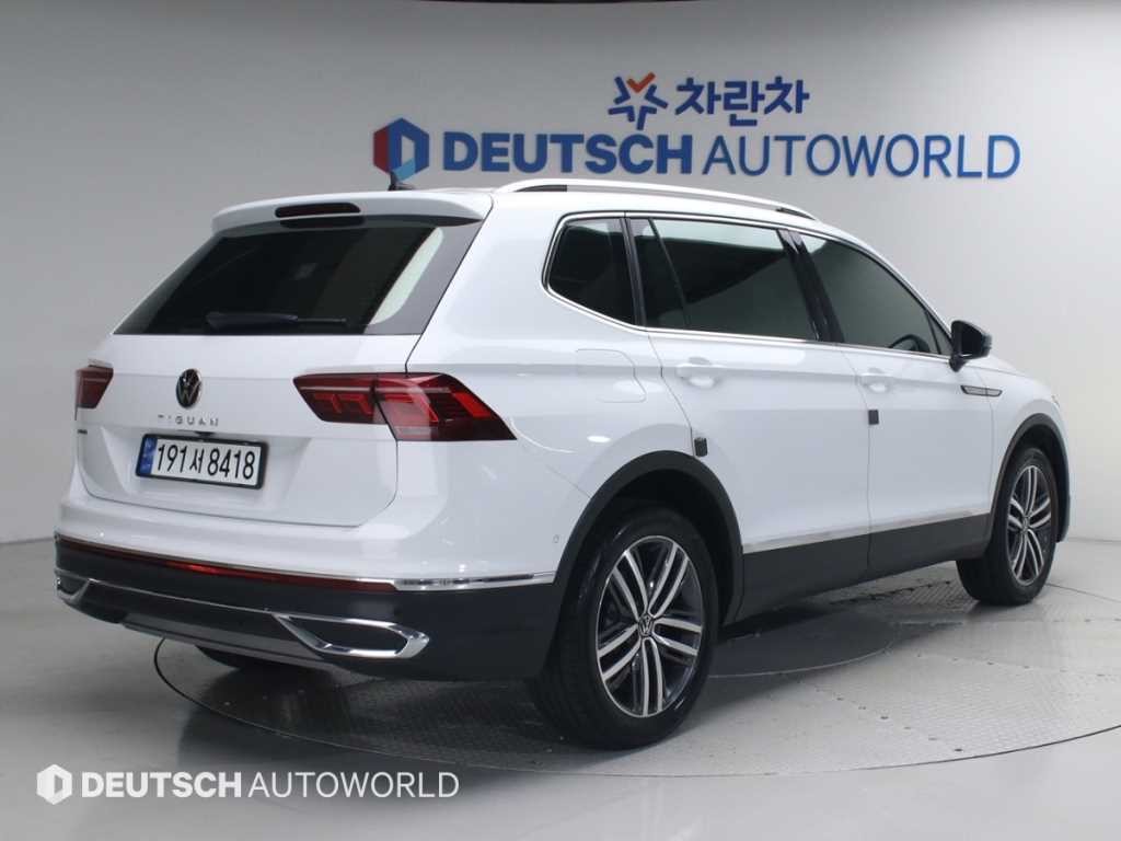폭스바겐 티구안 티구안 올스페이스 2.0 TSI 프레스티지 이미지 2