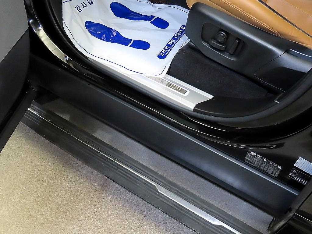 랜드로버 레인지로버 스포츠 레인지로버 스포츠 2세대 P360 HSE 다이나믹 이미지 15
