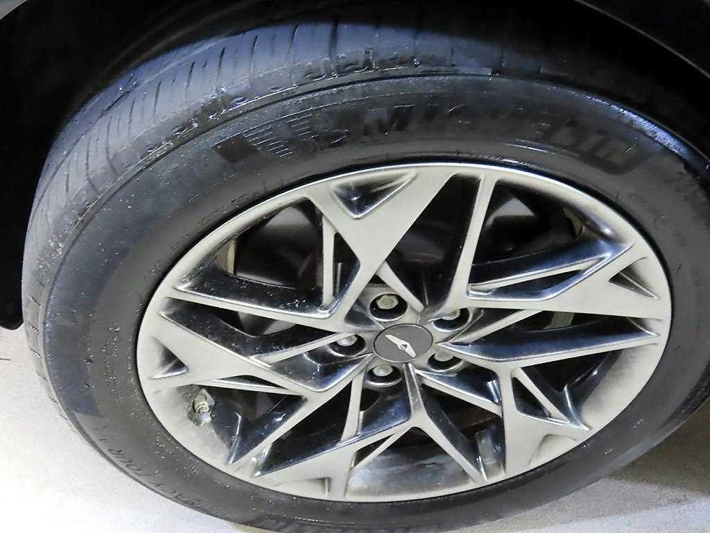 제네시스 GV70 2.5T 가솔린 2WD 이미지 20