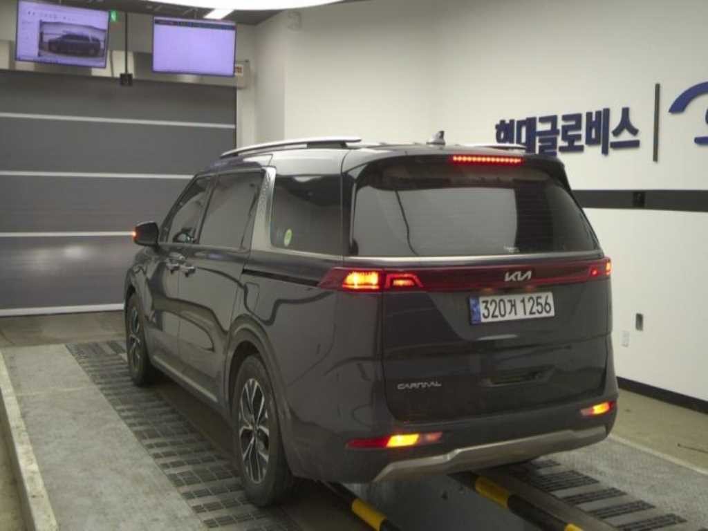 기아 카니발 카니발 4세대 디젤 9인승 노블레스 이미지 2