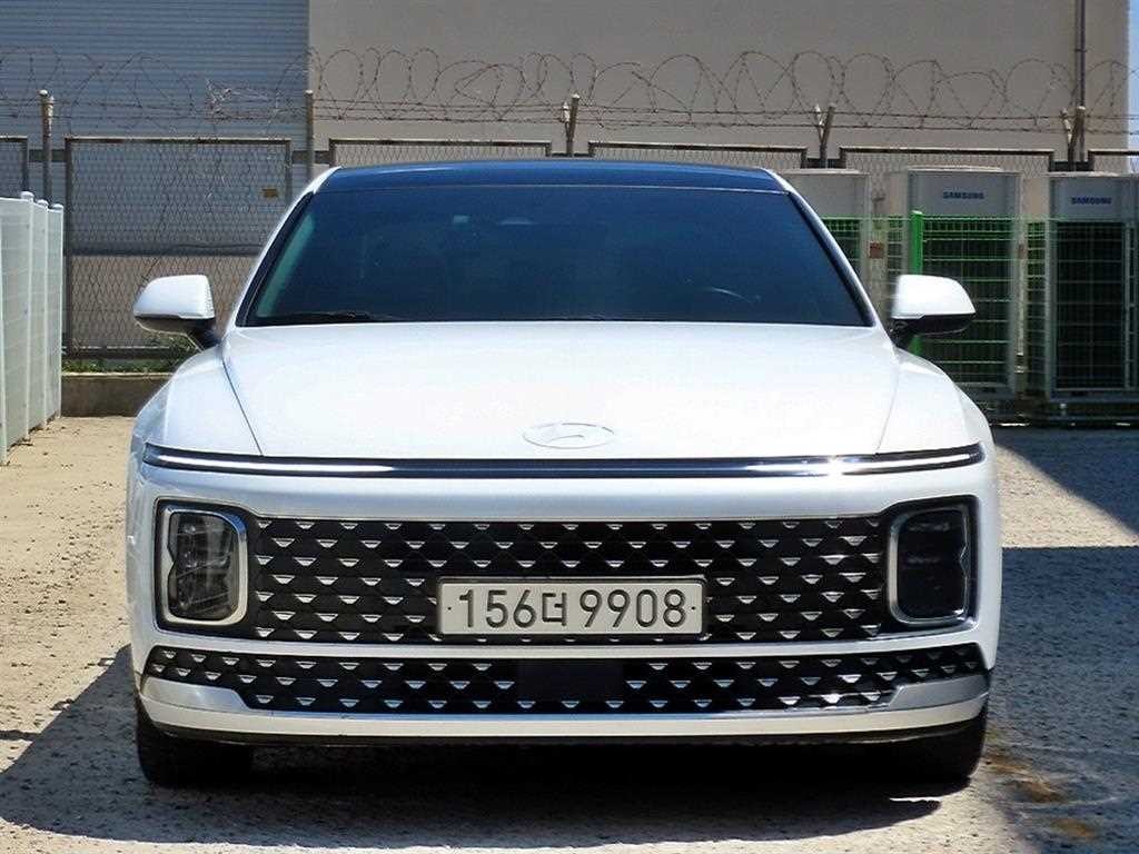 현대 그랜저 그랜저 (GN7) LPG 3.5 2WD 프리미엄 이미지 2