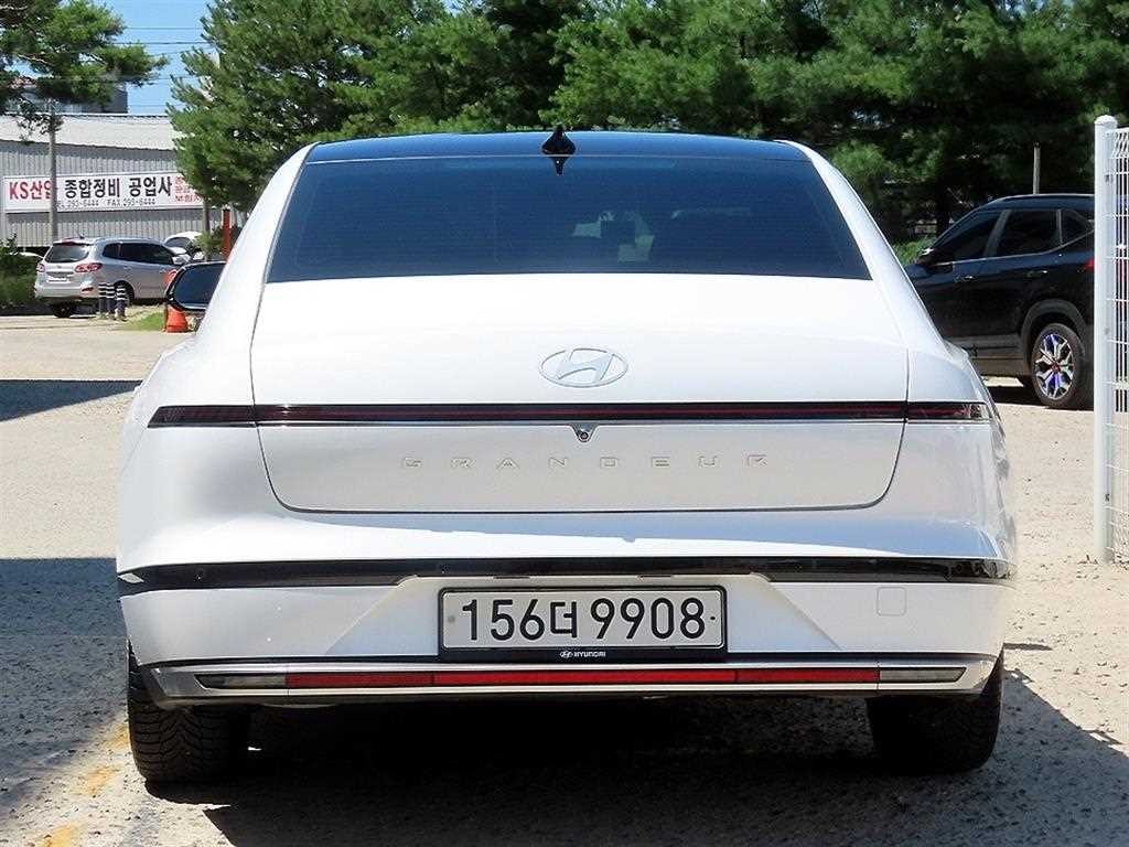 현대 그랜저 그랜저 (GN7) LPG 3.5 2WD 프리미엄 이미지 4